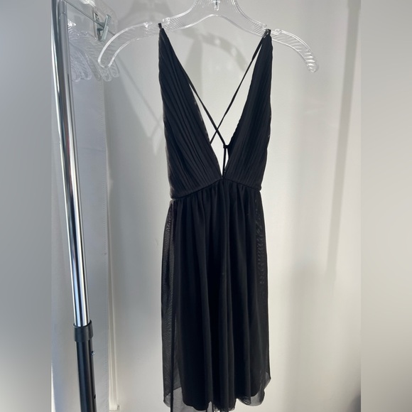 Superdown Black Tie Dress - Picture 1 of 3